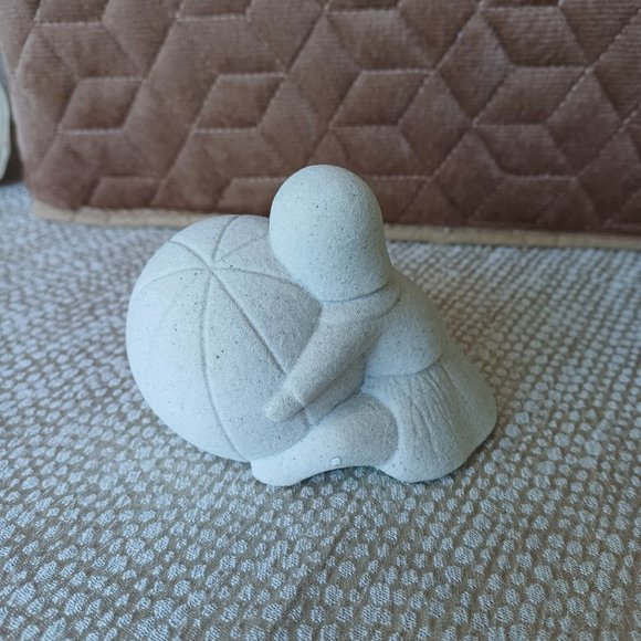 MarBell a Girl and a Ball Stone Art Statue - Picture 2 of 8